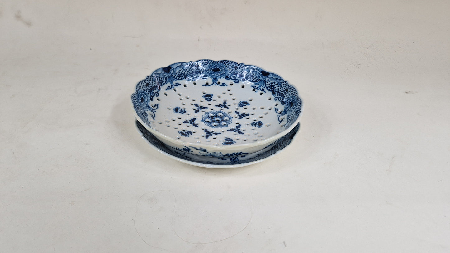 Vintage Makkumer Earthwork Fruit bowl