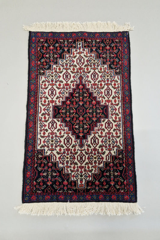 Vintage Senneh Handknotted Persian rug - 126 x 70 CM - 4.13 x 2.29ft - Persian carpet - 100% cotton / wool