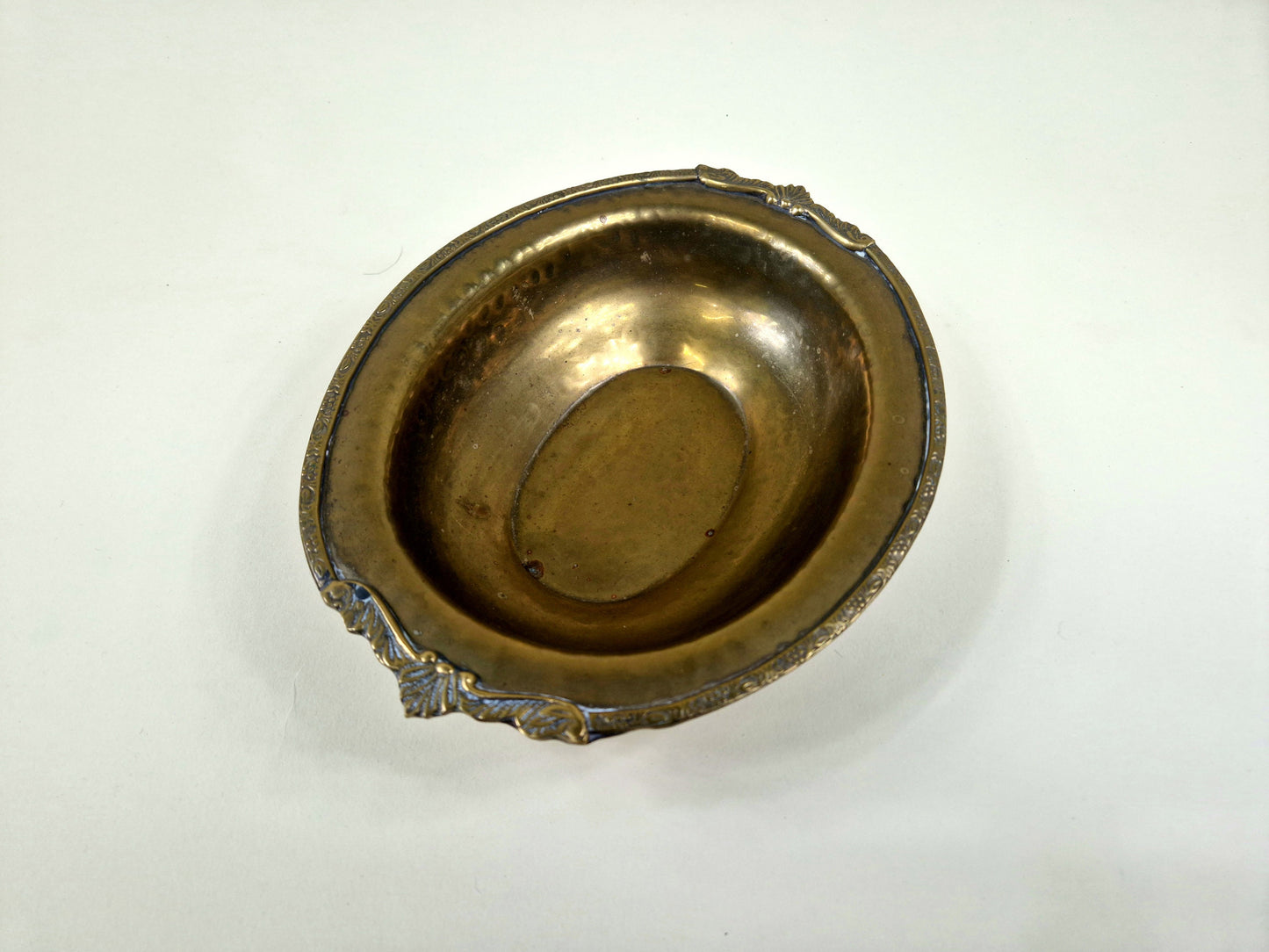 Antique brass Bowl with Exquisite Art Nouveau Decor