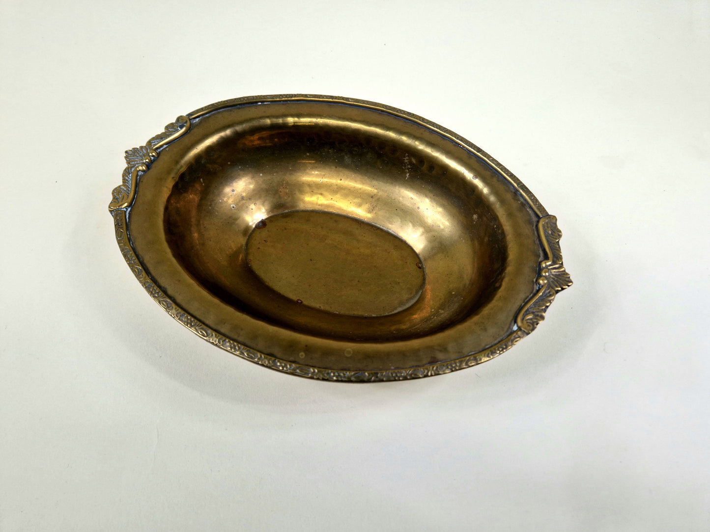 Antique brass Bowl with Exquisite Art Nouveau Decor